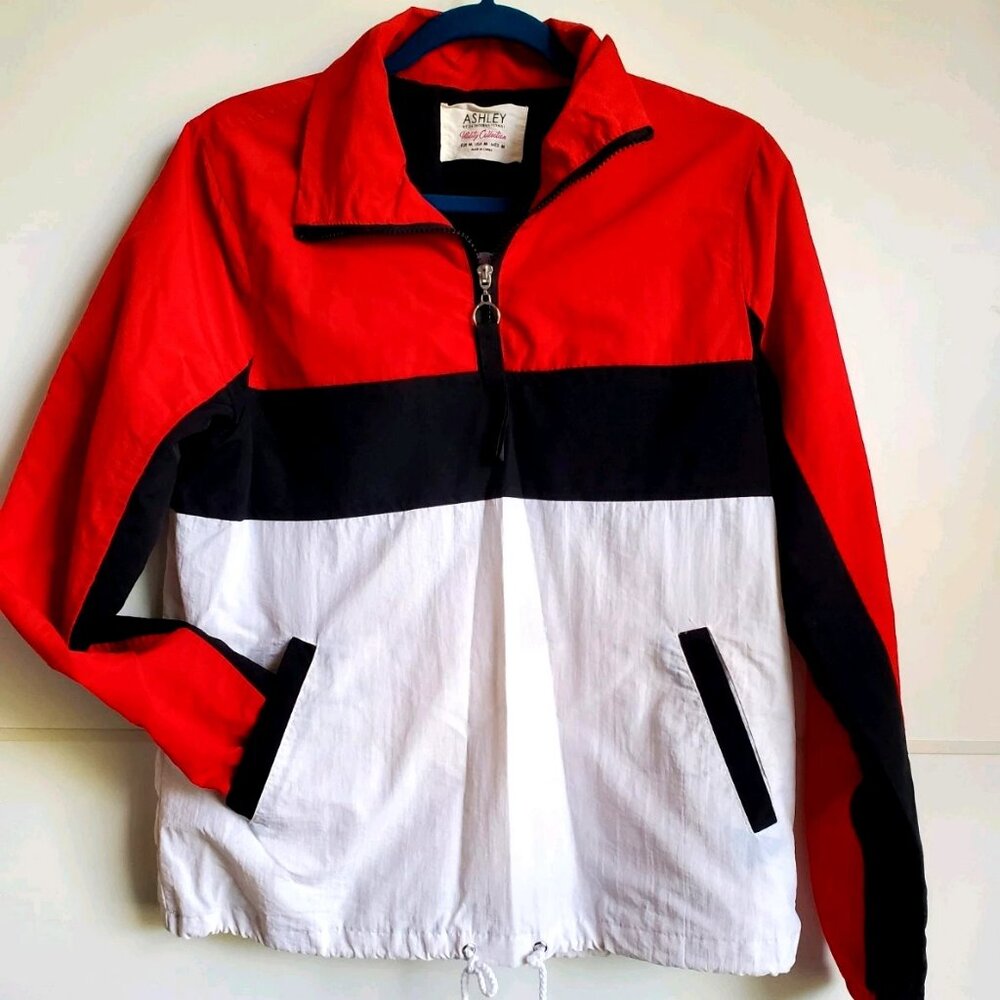 WINDBREAKER ASHLEY BY 26 INTERNATIONAL UTILITY COLLECTION SZ M NEW RED WHITE BLK